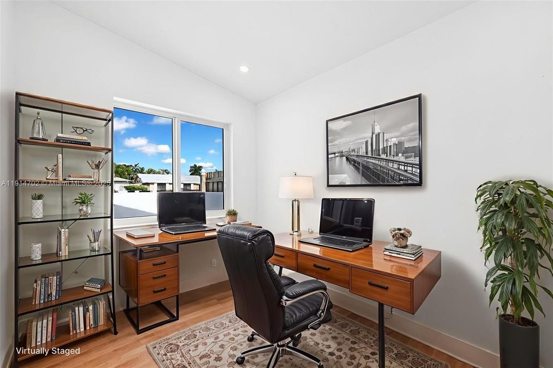 Active With Contract: $589,000 (4 beds, 2 baths, 1349 Square Feet)