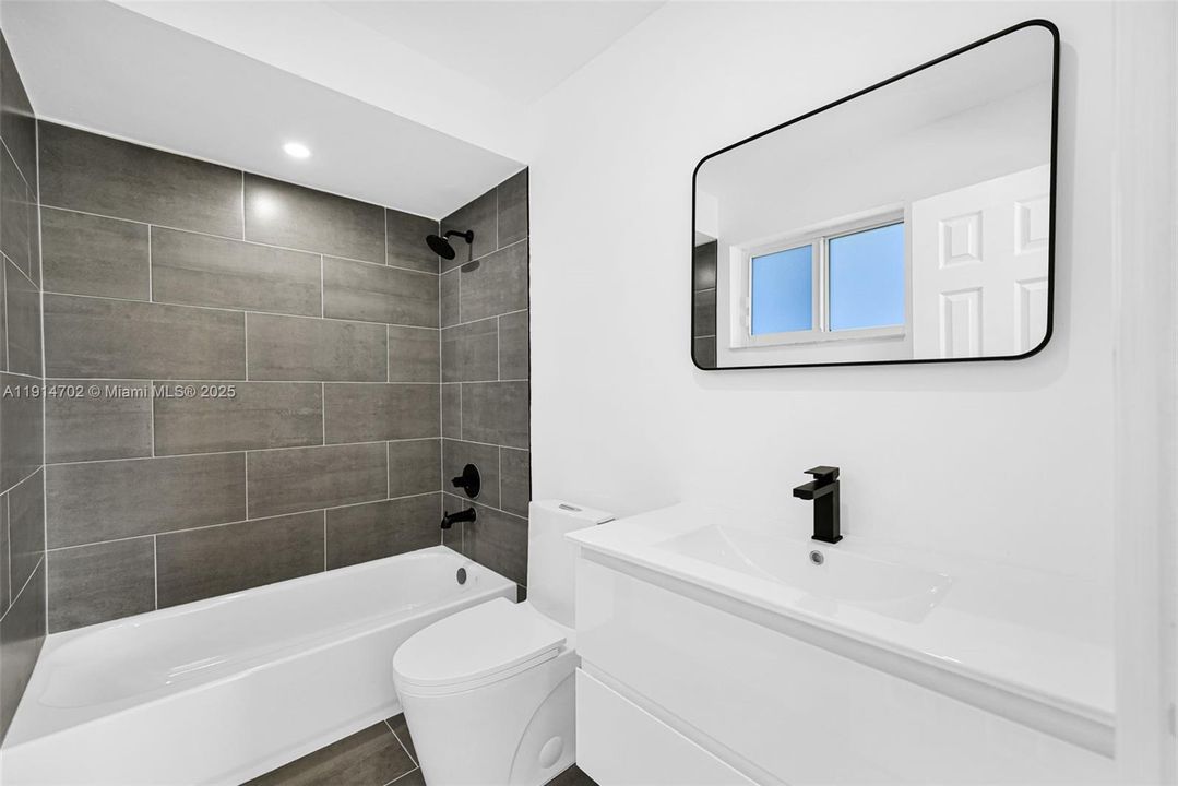 Active With Contract: $589,000 (4 beds, 2 baths, 1349 Square Feet)