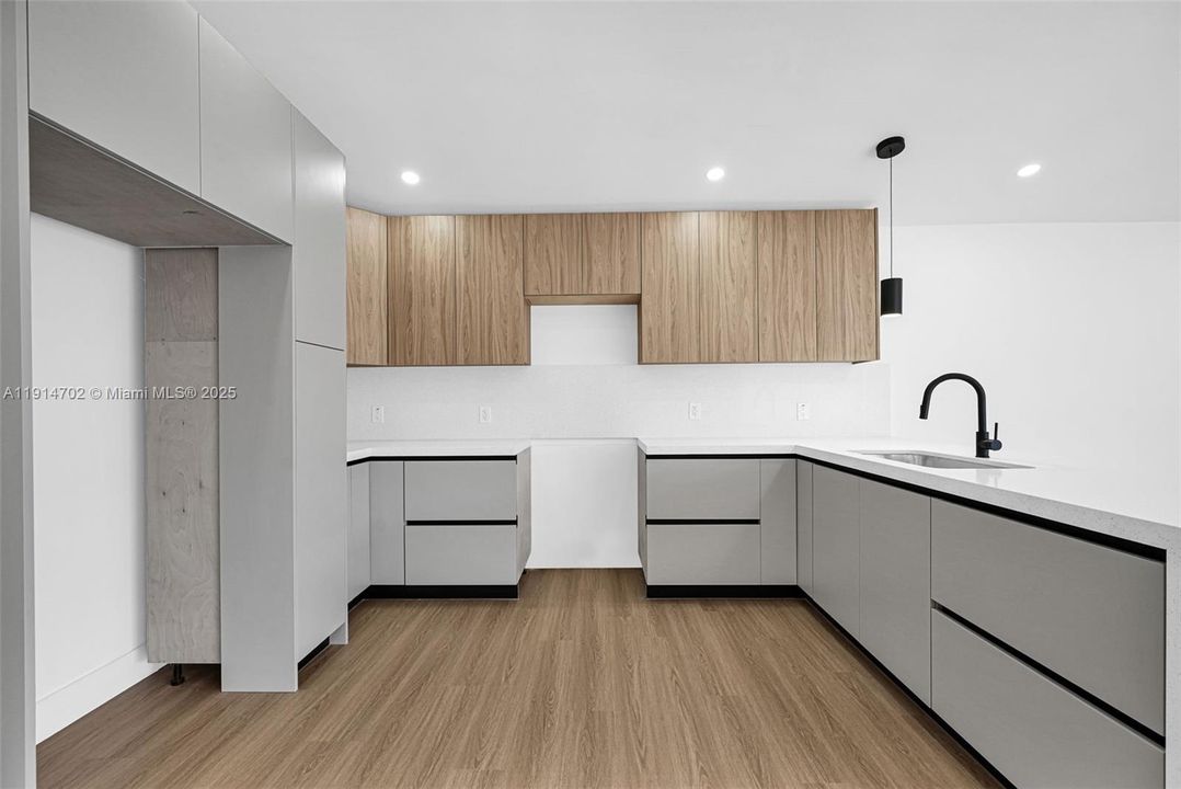 Active With Contract: $589,000 (4 beds, 2 baths, 1349 Square Feet)