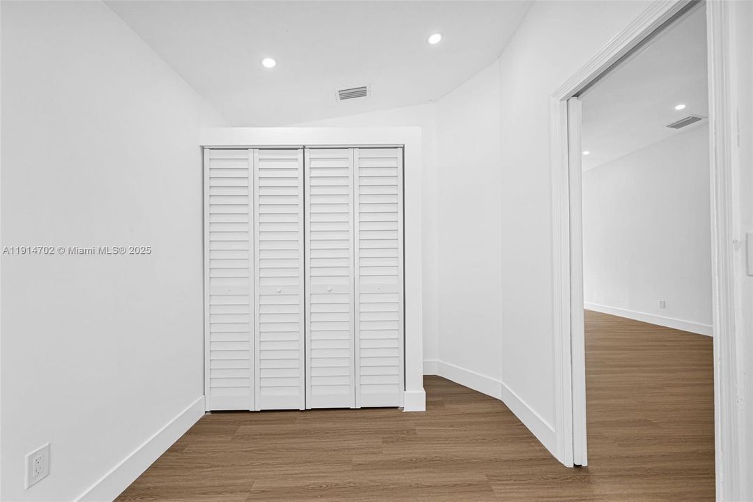 Active With Contract: $589,000 (4 beds, 2 baths, 1349 Square Feet)