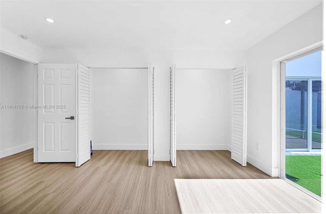 Active With Contract: $589,000 (4 beds, 2 baths, 1349 Square Feet)