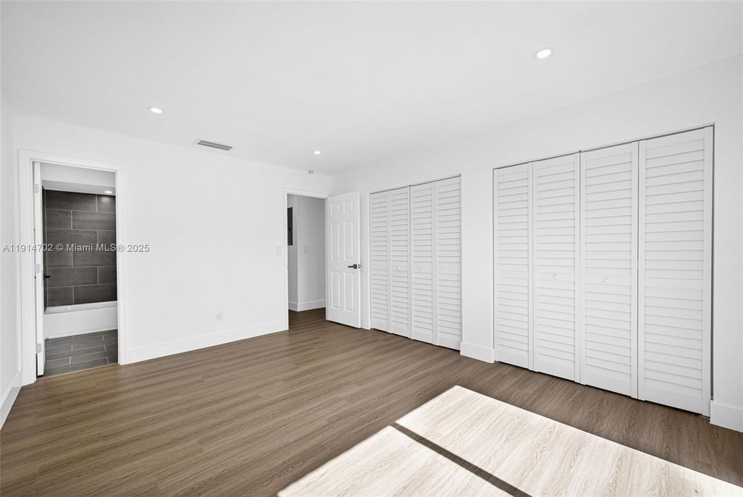 Active With Contract: $589,000 (4 beds, 2 baths, 1349 Square Feet)