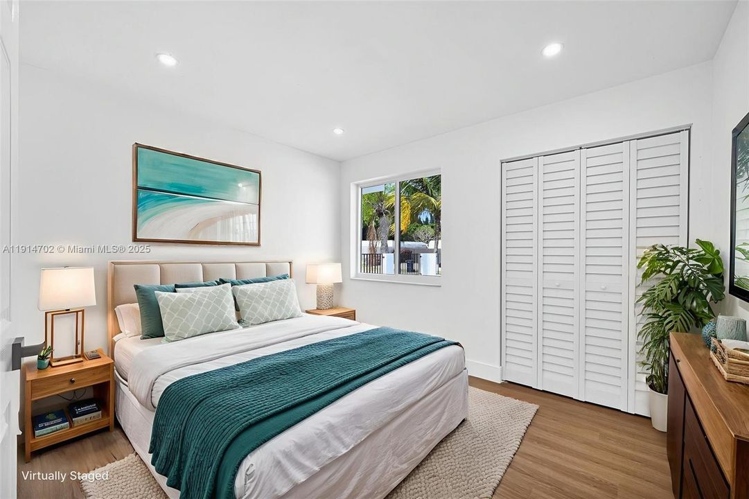 Active With Contract: $589,000 (4 beds, 2 baths, 1349 Square Feet)