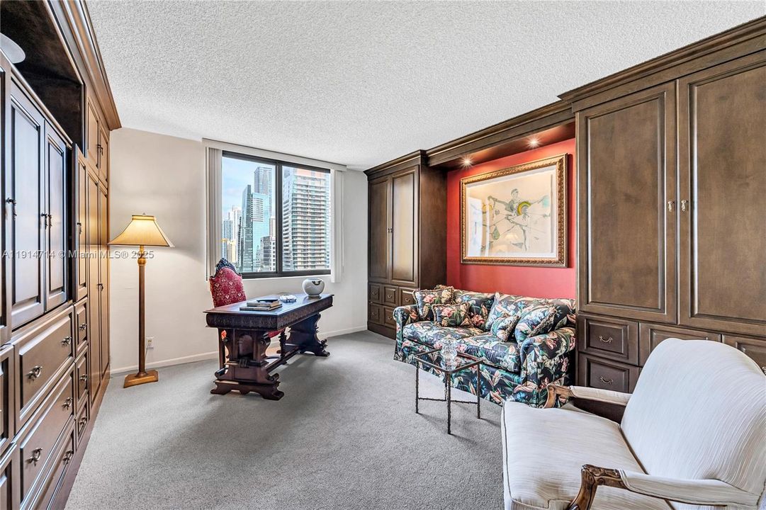 Guest suite with built ins