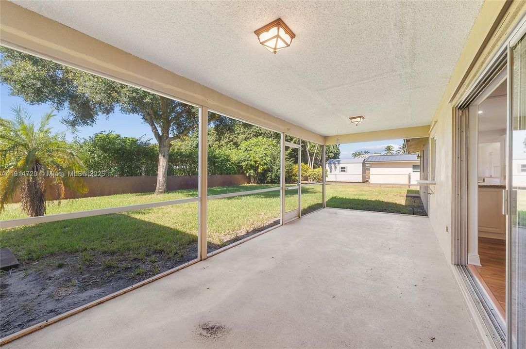 For Sale: $710,000 (4 beds, 2 baths, 2296 Square Feet)