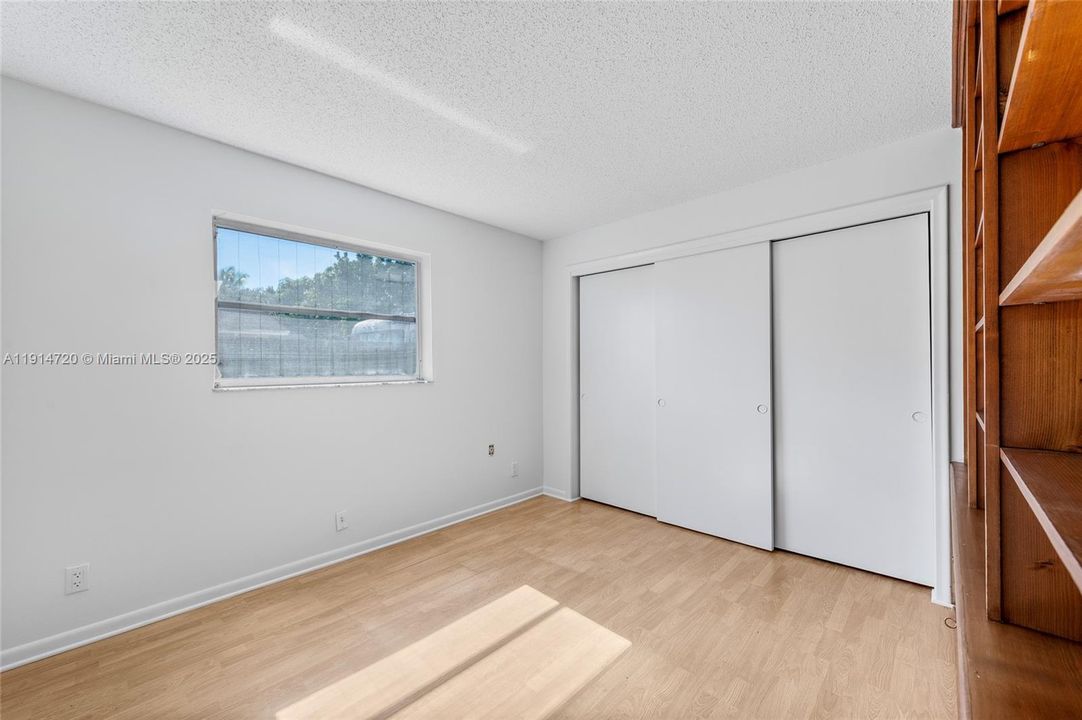 For Sale: $710,000 (4 beds, 2 baths, 2296 Square Feet)