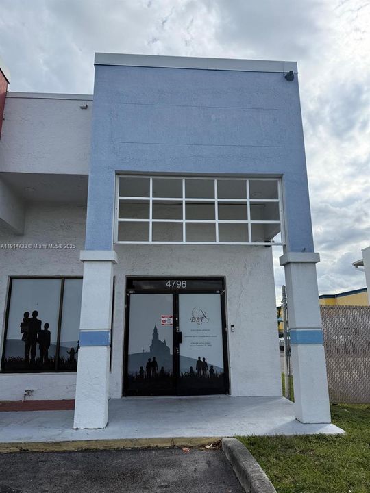 En Renta: $4,500 (0 camas, 0 baños, 0 Pies cuadrados)