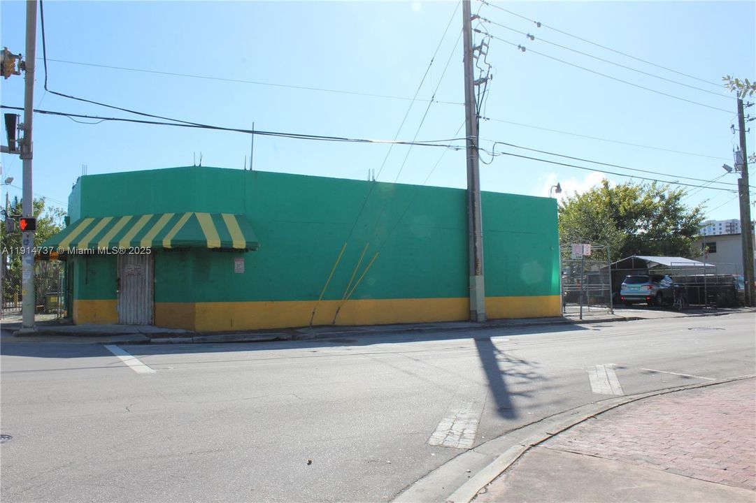 For Sale: $999,000 (0 beds, 0 baths, 0 Square Feet)