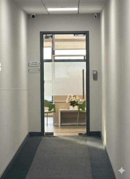 出租: $1,600 (0 贝兹, 0 浴室, 0 平方英尺)