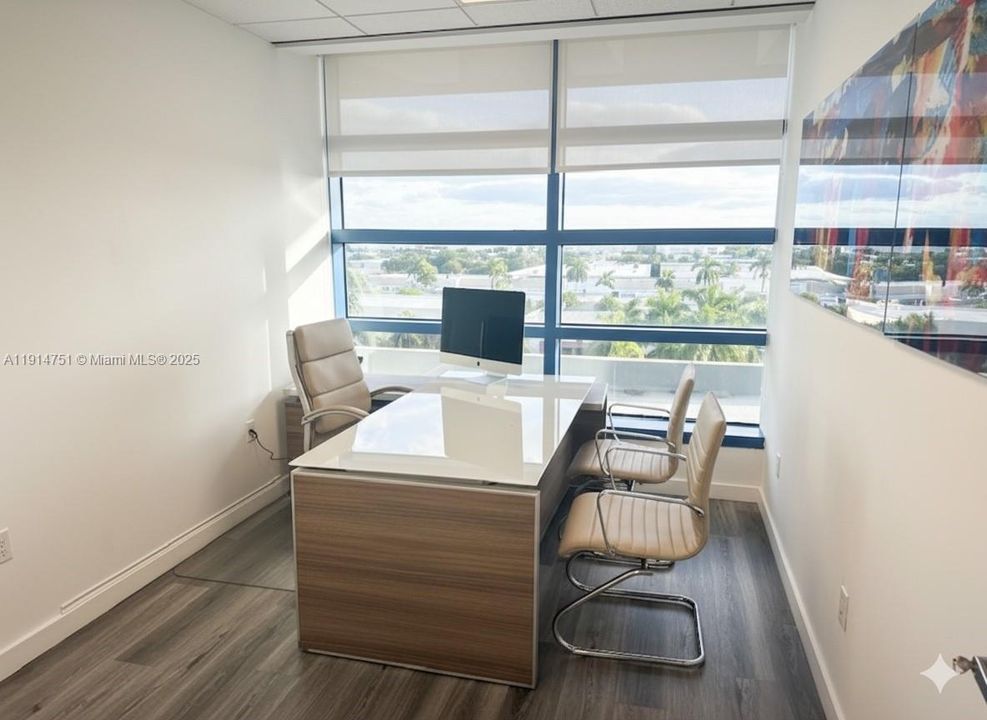 出租: $1,600 (0 贝兹, 0 浴室, 0 平方英尺)