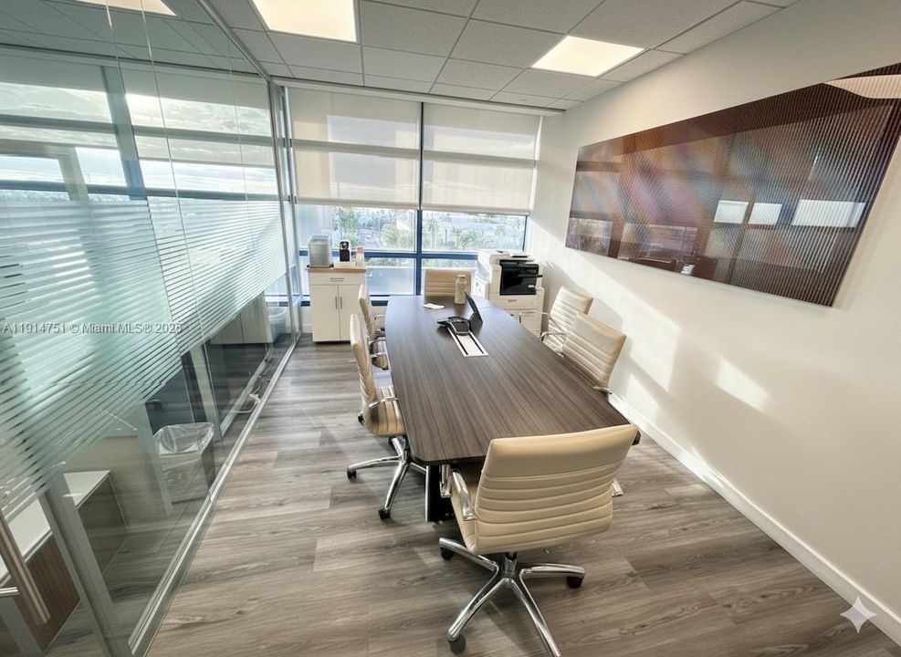 出租: $1,600 (0 贝兹, 0 浴室, 0 平方英尺)