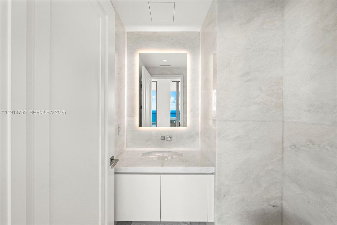 For Sale: $16,495,000 (4 beds, 5 baths, 5573 Square Feet)