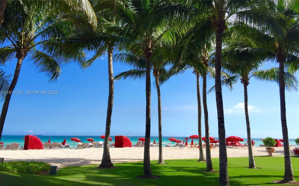 For Sale: $16,495,000 (4 beds, 5 baths, 5573 Square Feet)