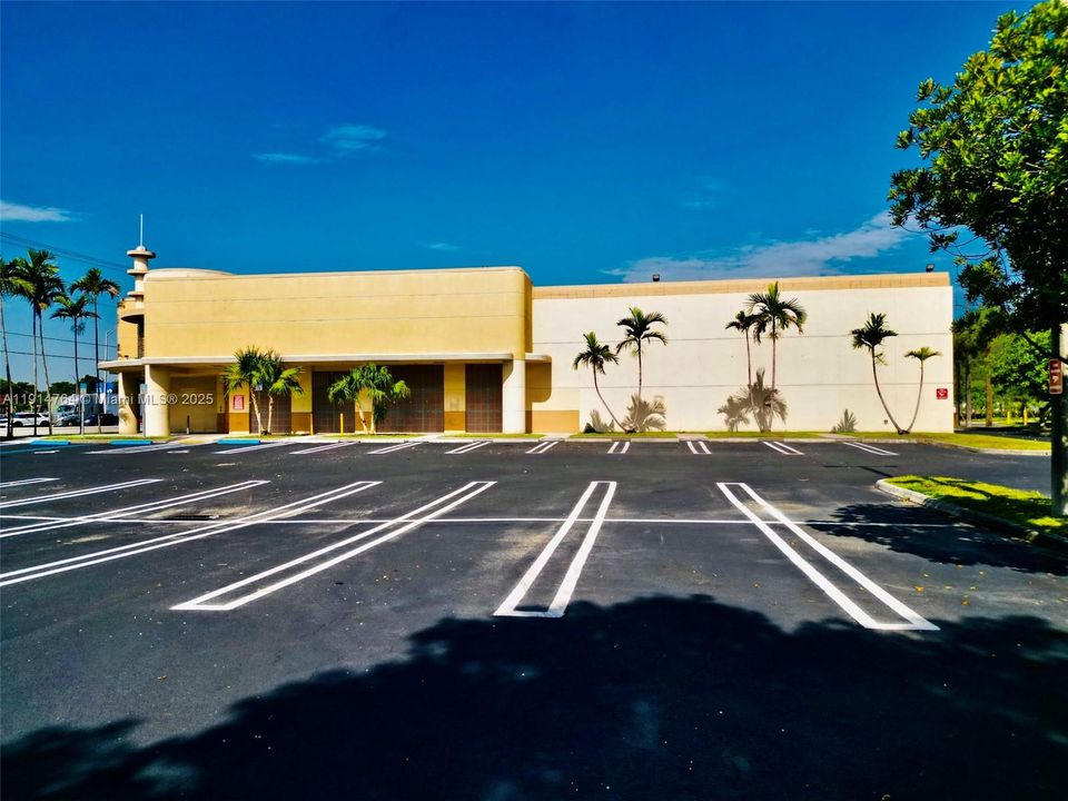 待售: $9,750,000 (0 贝兹, 0 浴室, 0 平方英尺)