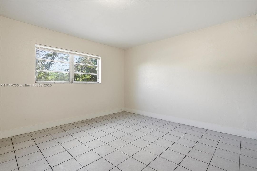 For Rent: $1,650 (1 beds, 1 baths, 0 Square Feet)