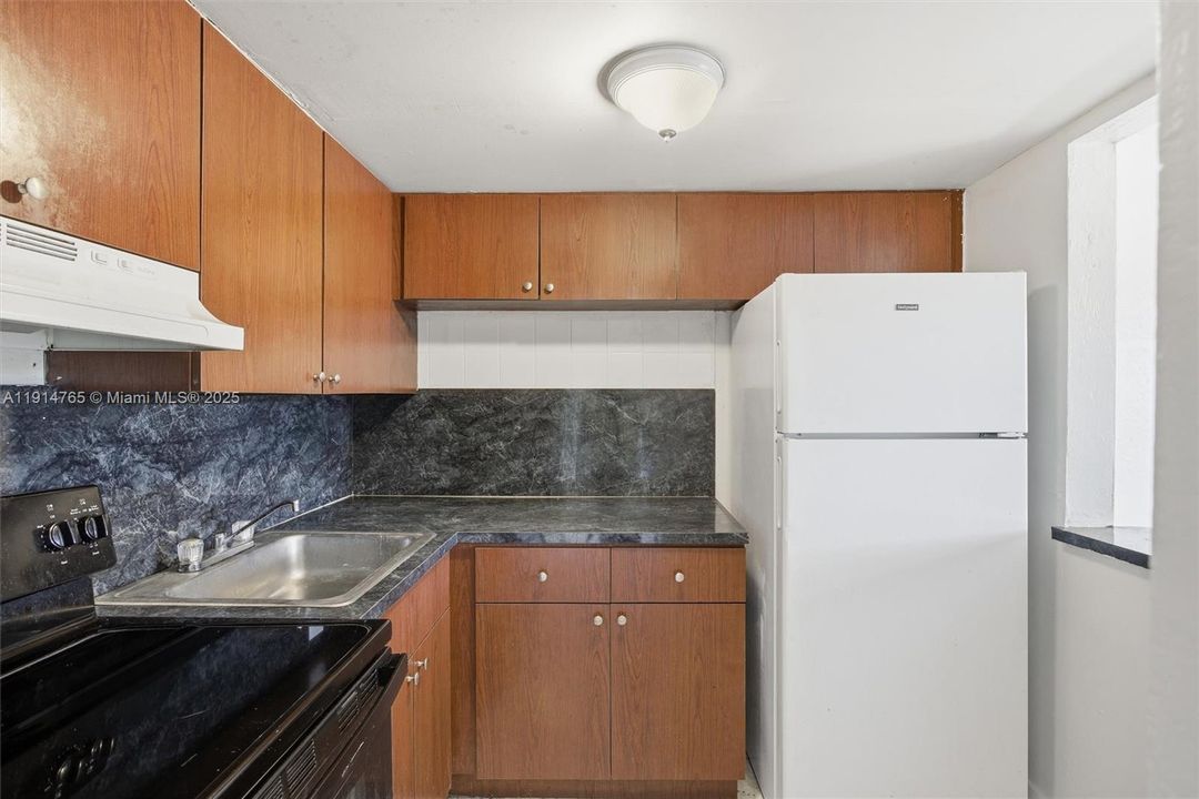 For Rent: $1,650 (1 beds, 1 baths, 0 Square Feet)