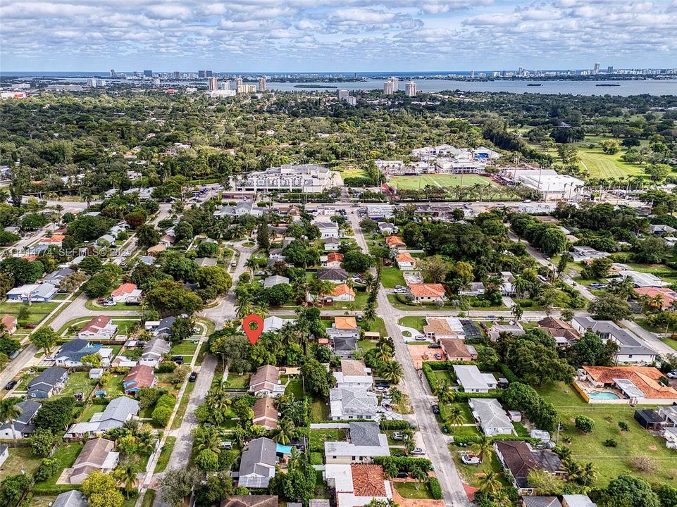 En Venta: $620,000 (3 camas, 1 baños, 1037 Pies cuadrados)