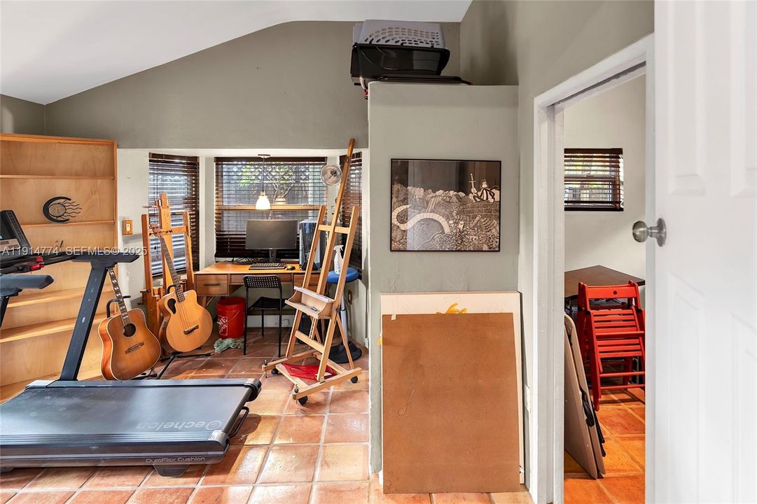 En Venta: $620,000 (3 camas, 1 baños, 1037 Pies cuadrados)