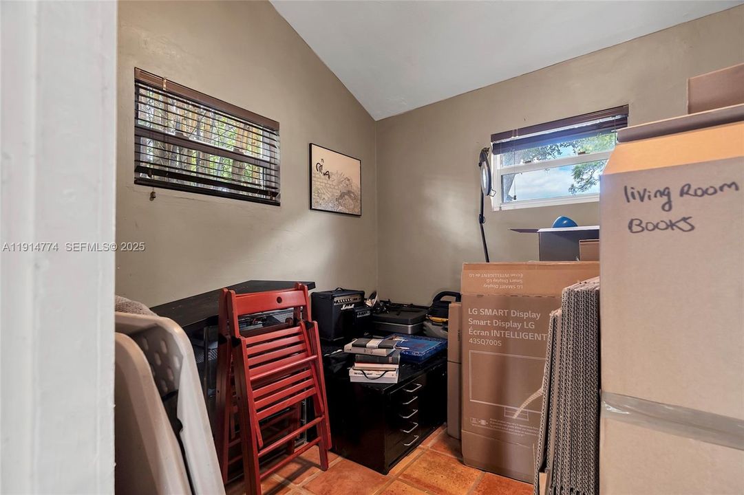 En Venta: $620,000 (3 camas, 1 baños, 1037 Pies cuadrados)