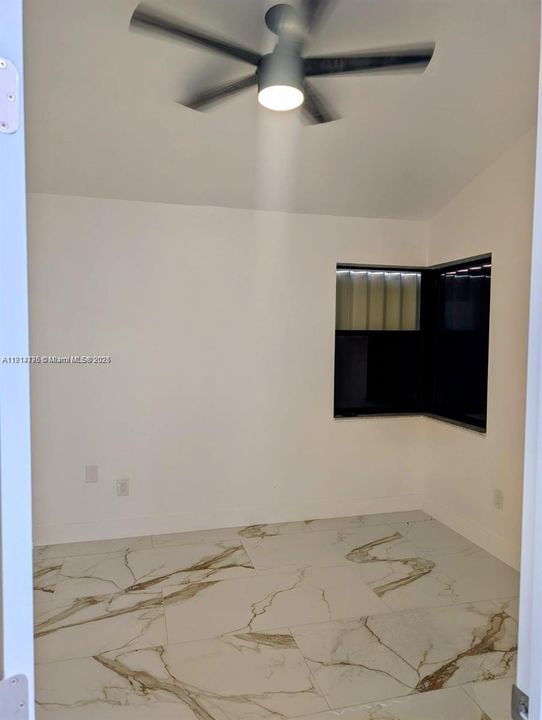 出租: $3,500 (3 贝兹, 2 浴室, 1416 平方英尺)