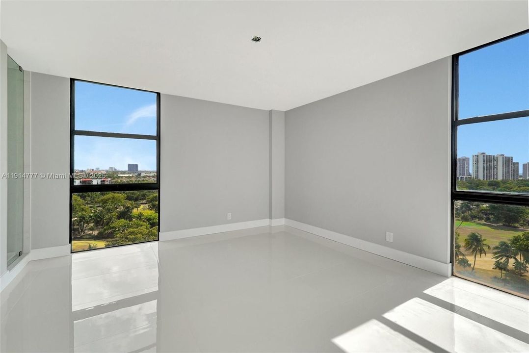 For Sale: $415,000 (2 beds, 2 baths, 1313 Square Feet)