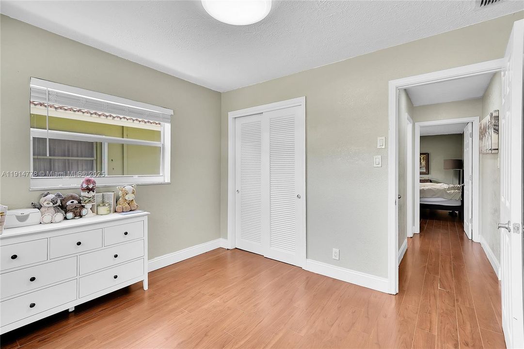 For Sale: $439,900 (3 beds, 2 baths, 1222 Square Feet)