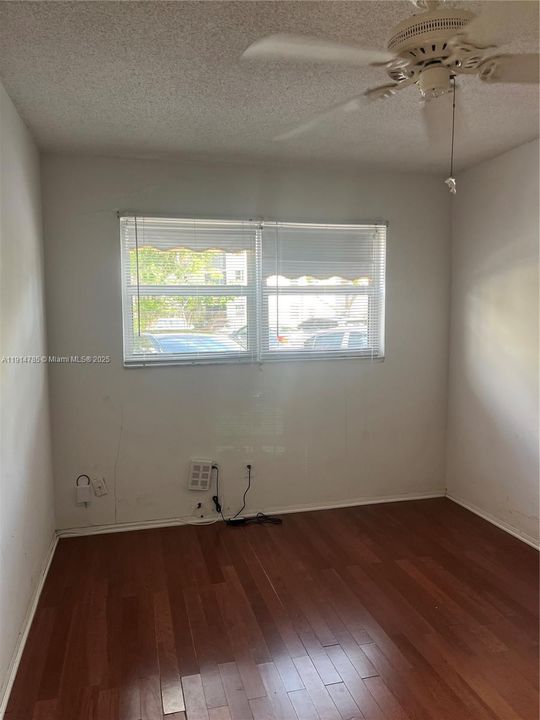 En Venta: $209,000 (2 camas, 1 baños, 875 Pies cuadrados)