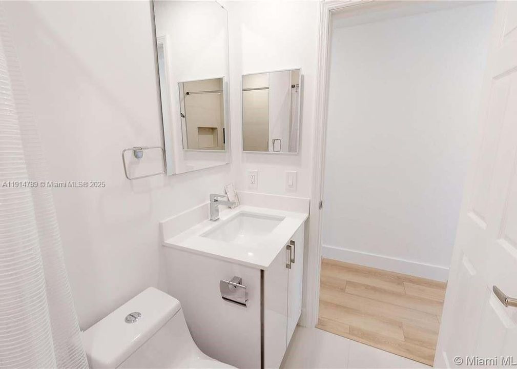 For Rent: $3,650 (3 beds, 2 baths, 1571 Square Feet)