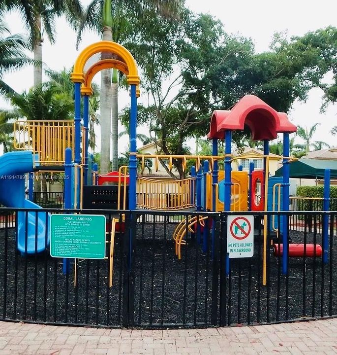 For Rent: $3,650 (3 beds, 2 baths, 1571 Square Feet)