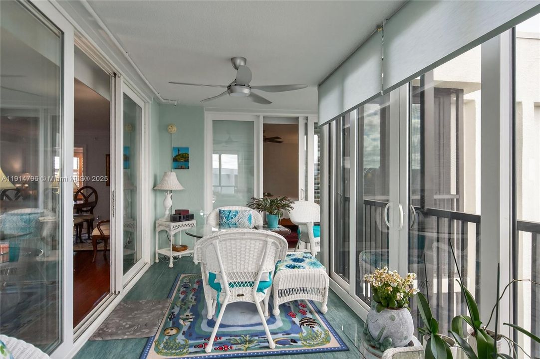 For Sale: $1,195,000 (2 beds, 2 baths, 1639 Square Feet)