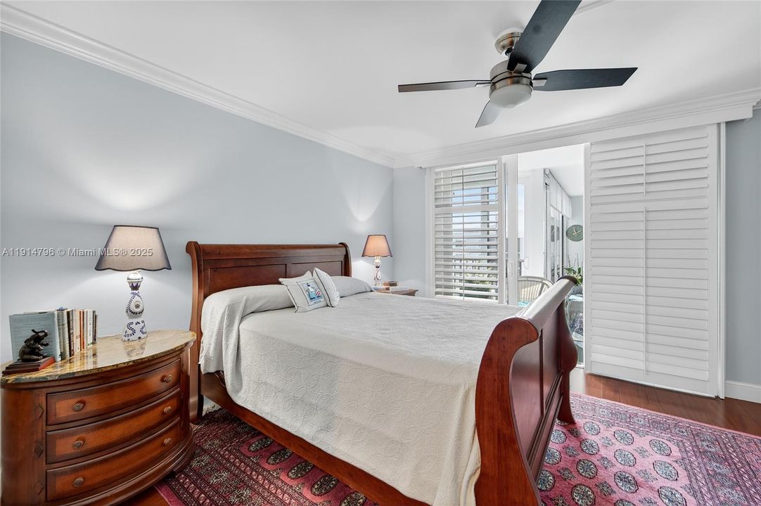 For Sale: $1,195,000 (2 beds, 2 baths, 1639 Square Feet)