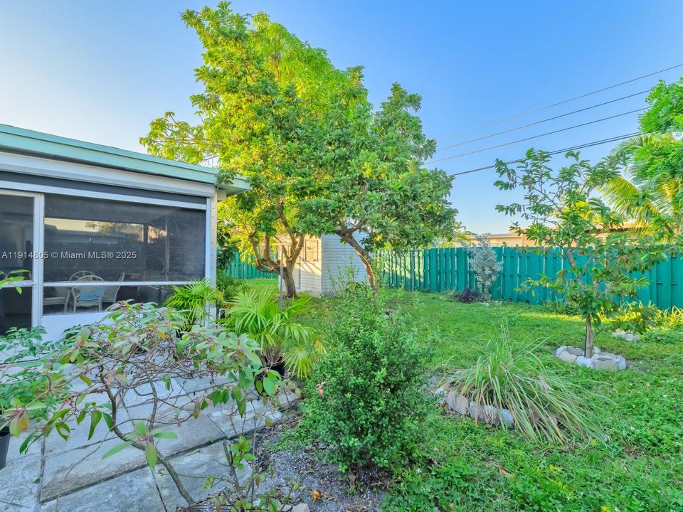 Activo con contrato: $390,000 (2 camas, 2 baños, 1082 Pies cuadrados)