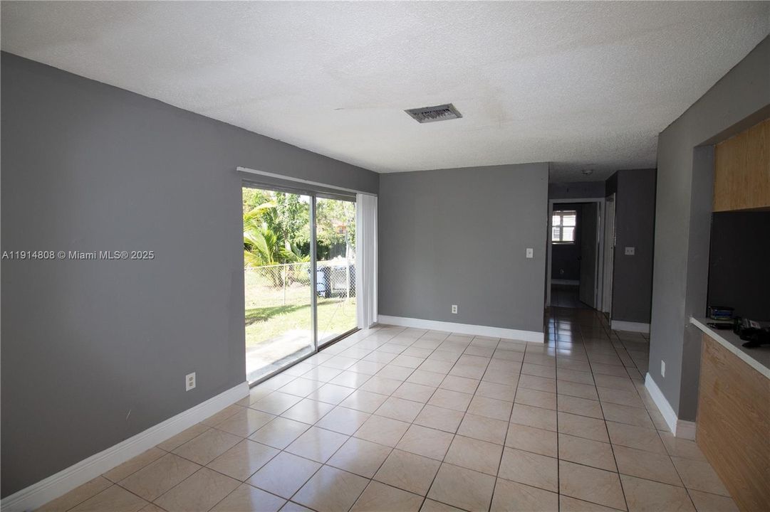 En Venta: $1,300,000 (0 camas, 0 baños, 3330 Pies cuadrados)