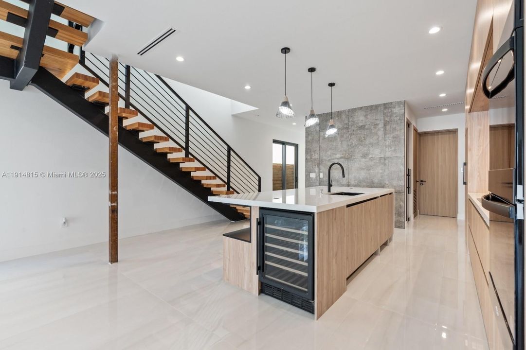 For Sale: $1,850,000 (4 beds, 3 baths, 2392 Square Feet)