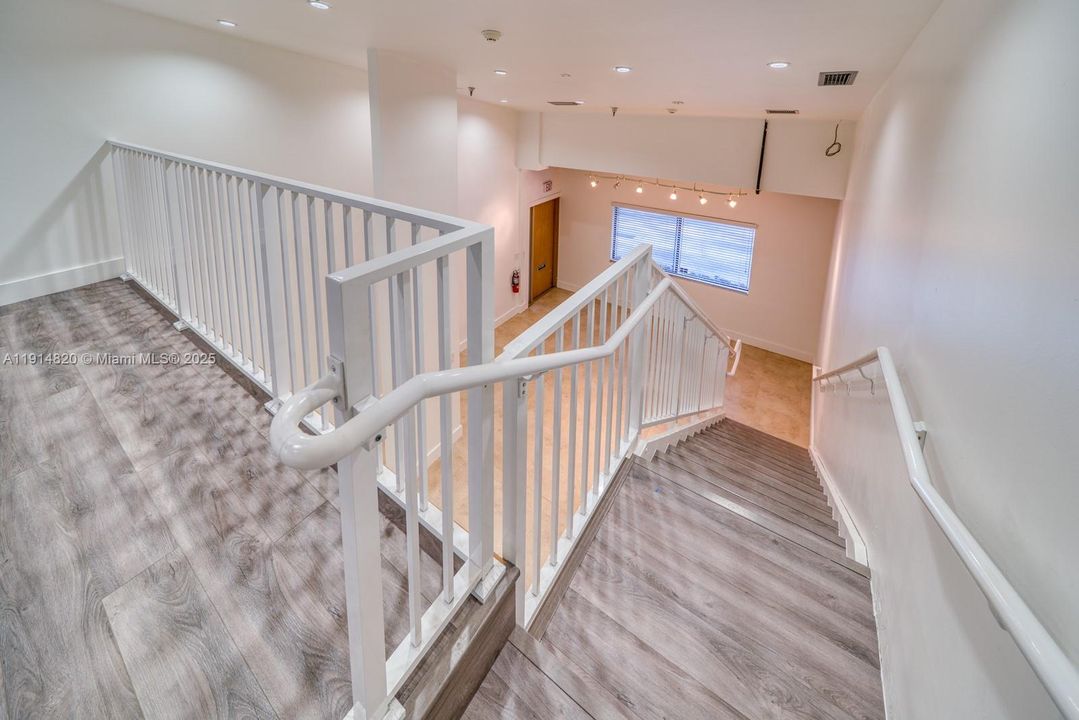 Active With Contract: $2,400 (0 beds, 0 baths, 0 Square Feet)