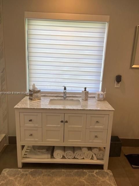 For Sale: $1,400,000 (3 beds, 2 baths, 2179 Square Feet)