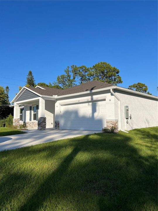 出租: $2,075 (4 贝兹, 2 浴室, 0 平方英尺)