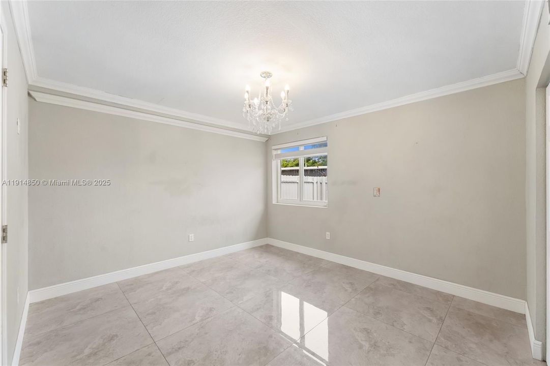 For Rent: $3,400 (2 beds, 2 baths, 2518 Square Feet)