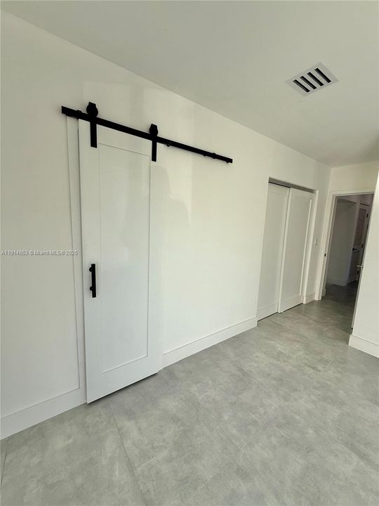 En Renta: $4,700 (3 camas, 2 baños, 1617 Pies cuadrados)