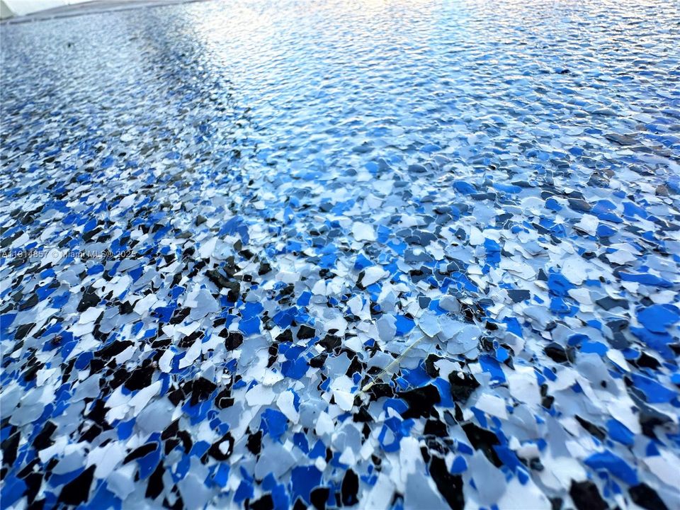 For Rent: $7,150 (5 beds, 4 baths, 3888 Square Feet)