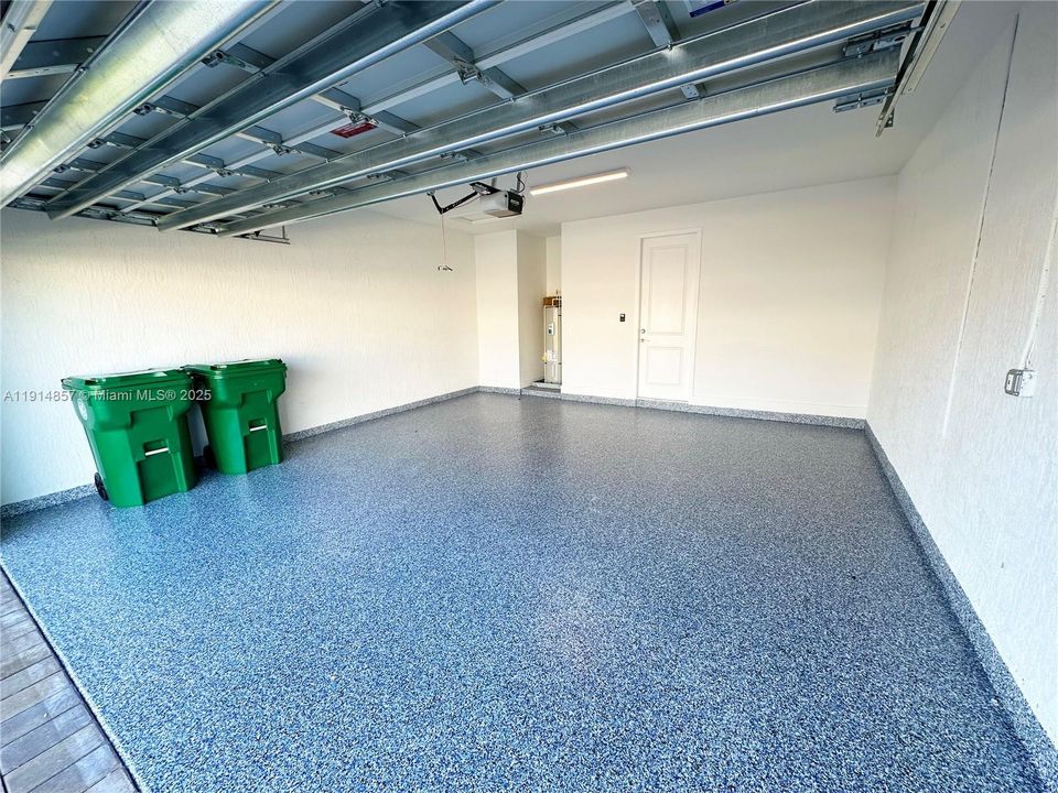 For Rent: $7,150 (5 beds, 4 baths, 3888 Square Feet)