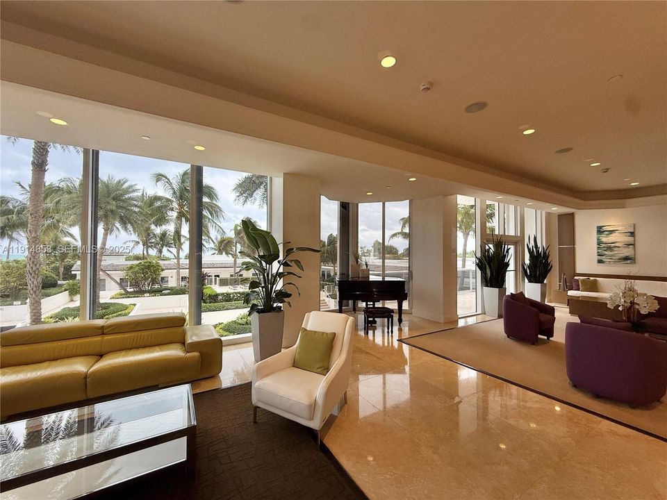 For Sale: $3,600,000 (3 beds, 3 baths, 2010 Square Feet)