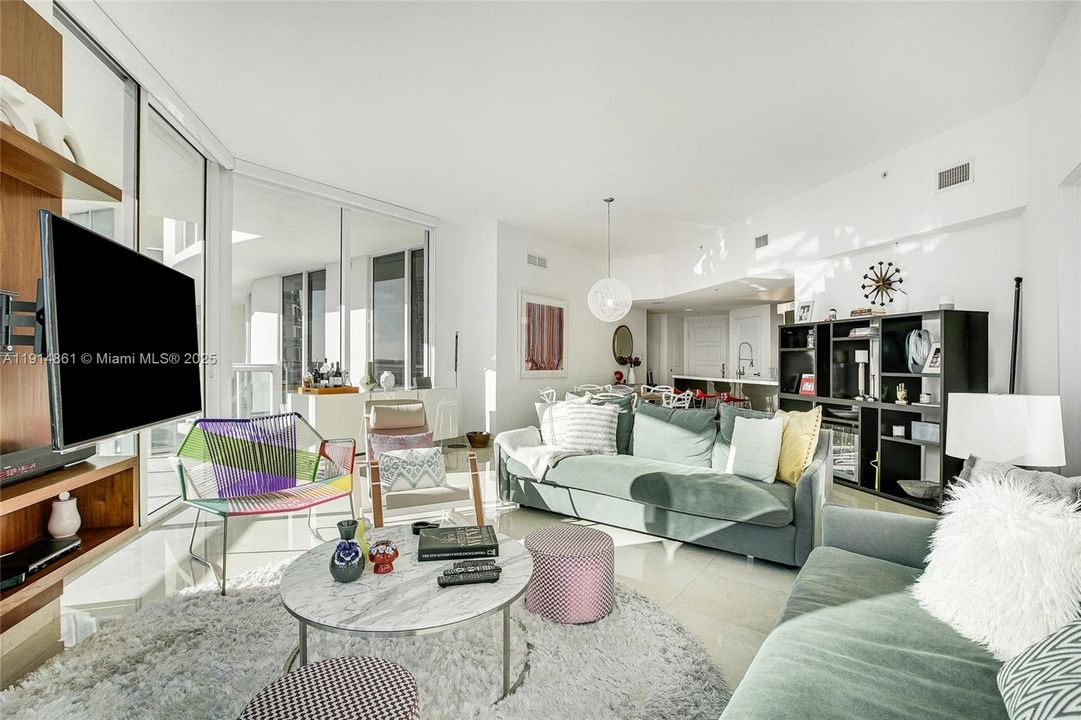 待售: $987,500 (3 贝兹, 2 浴室, 1489 平方英尺)