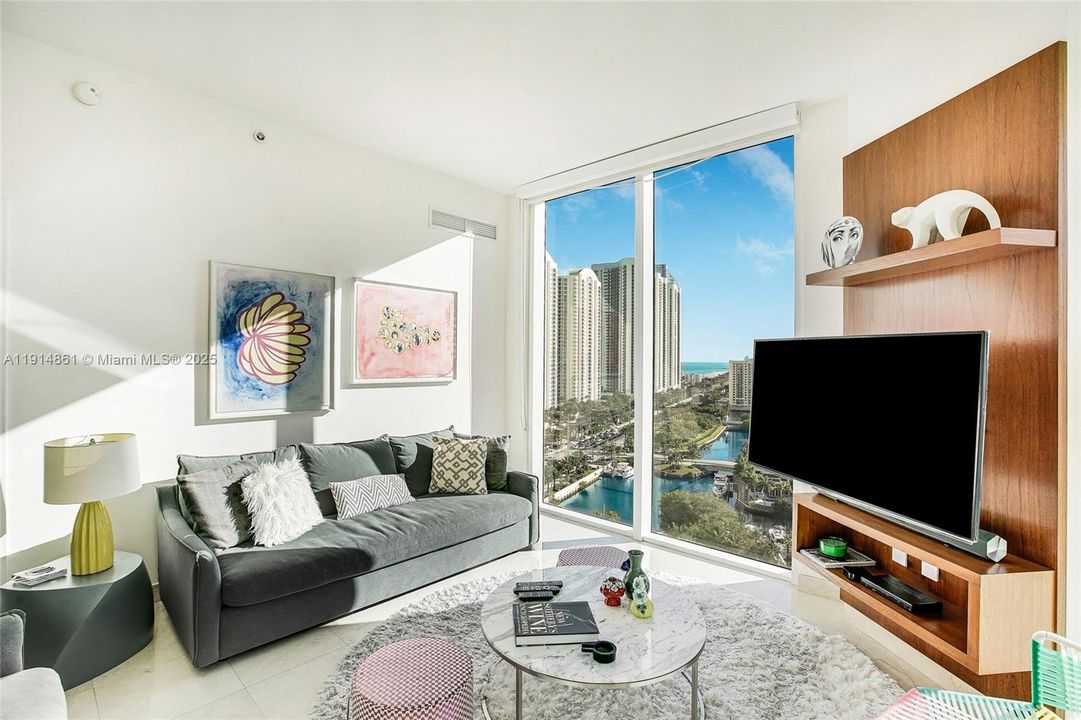 待售: $987,500 (3 贝兹, 2 浴室, 1489 平方英尺)