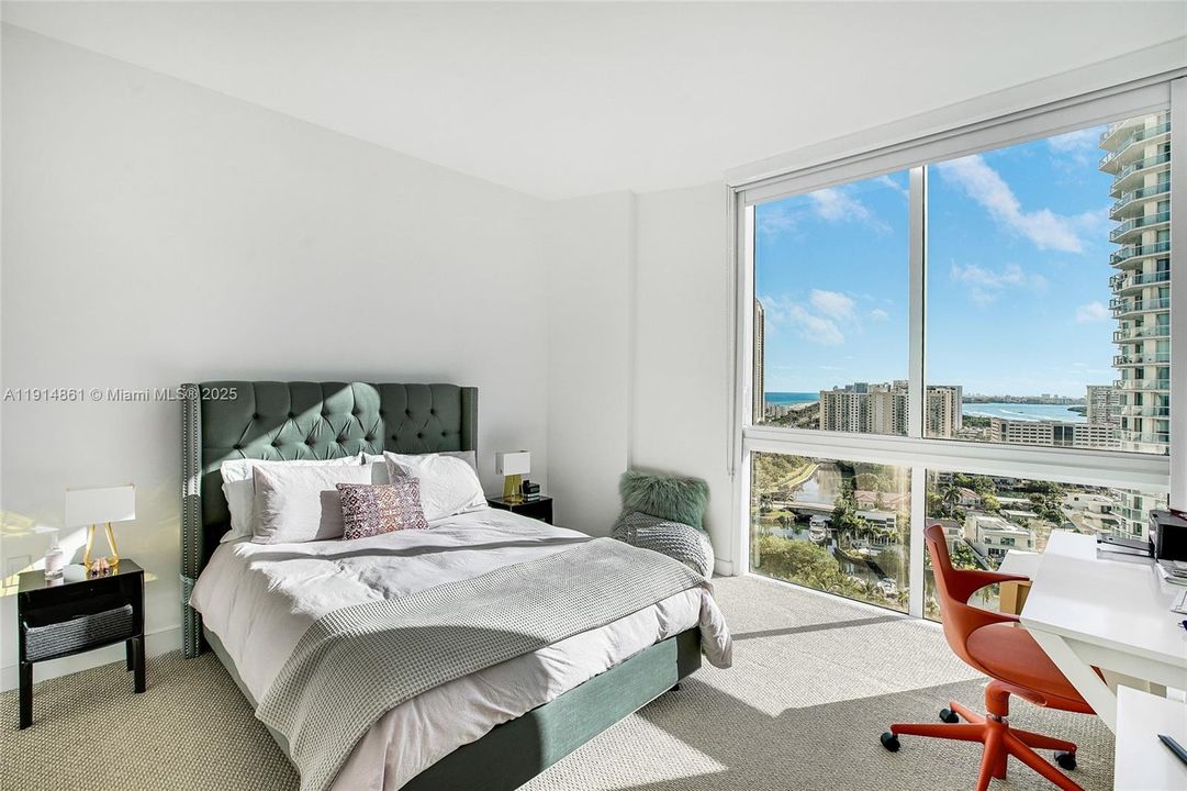 待售: $987,500 (3 贝兹, 2 浴室, 1489 平方英尺)