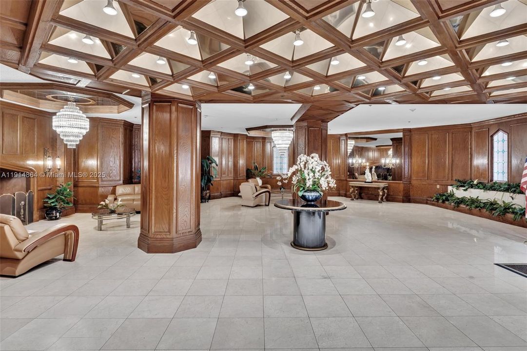 For Sale: $299,000 (2 beds, 2 baths, 1710 Square Feet)