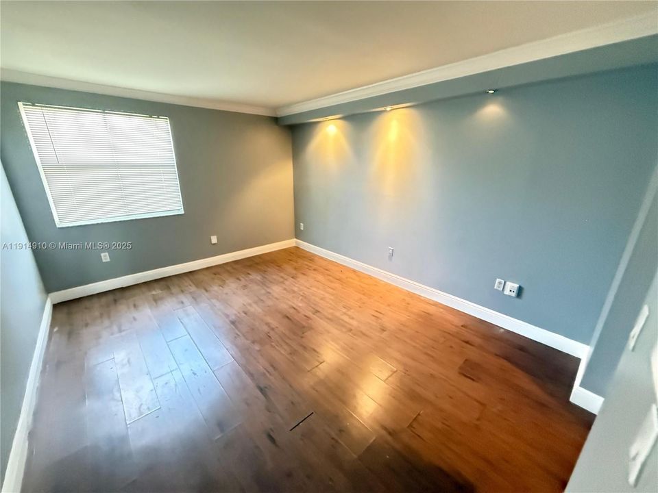 Недавно арендовано: $2,500 (2 спален, 2 ванн, 1128 Квадратных фут)