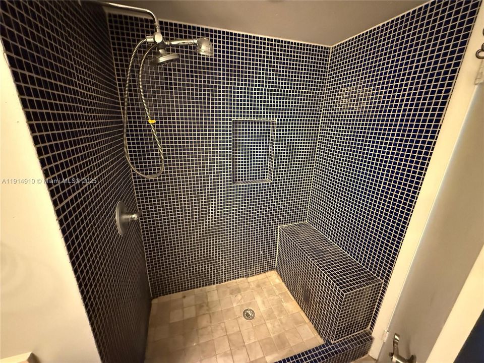 Недавно арендовано: $2,500 (2 спален, 2 ванн, 1128 Квадратных фут)