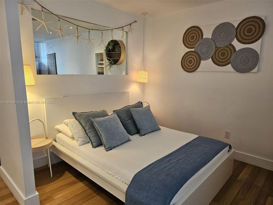 En Venta: $400,000 (0 camas, 1 baños, 414 Pies cuadrados)