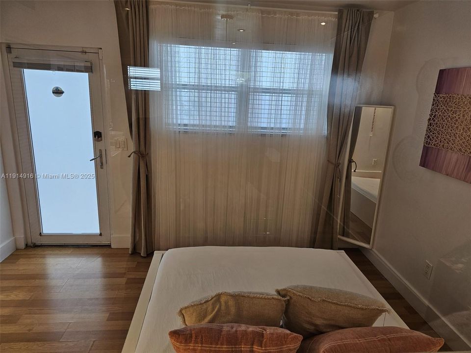 En Venta: $400,000 (0 camas, 1 baños, 399 Pies cuadrados)